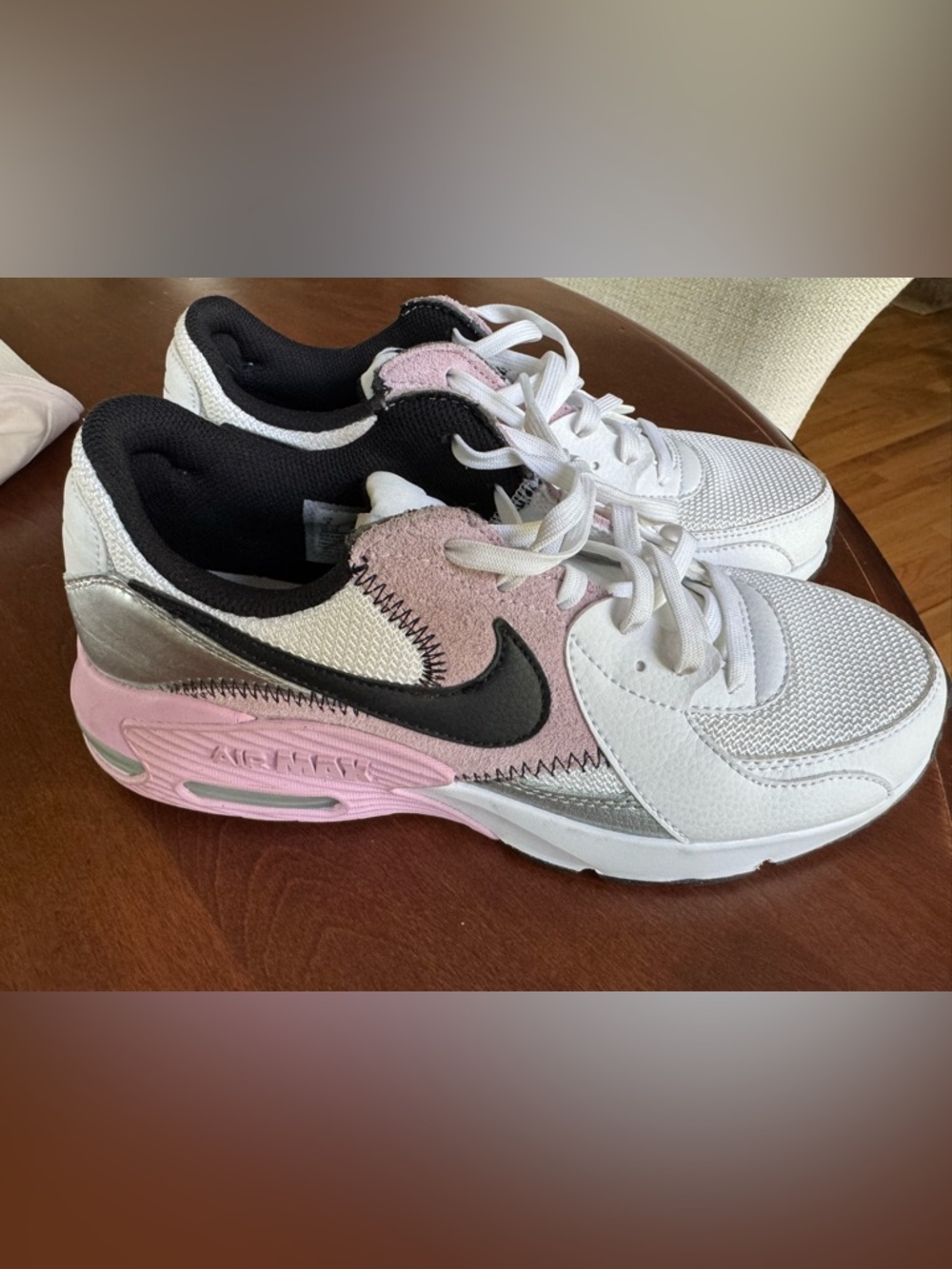 Nike Women's White, Pink & Black Retro Running Shoes
